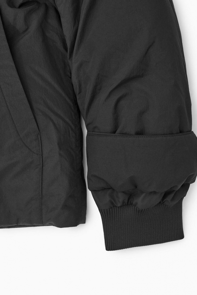COS Párnázott Magnetic-collar Kabát Férfi Fekete | AVU-976530