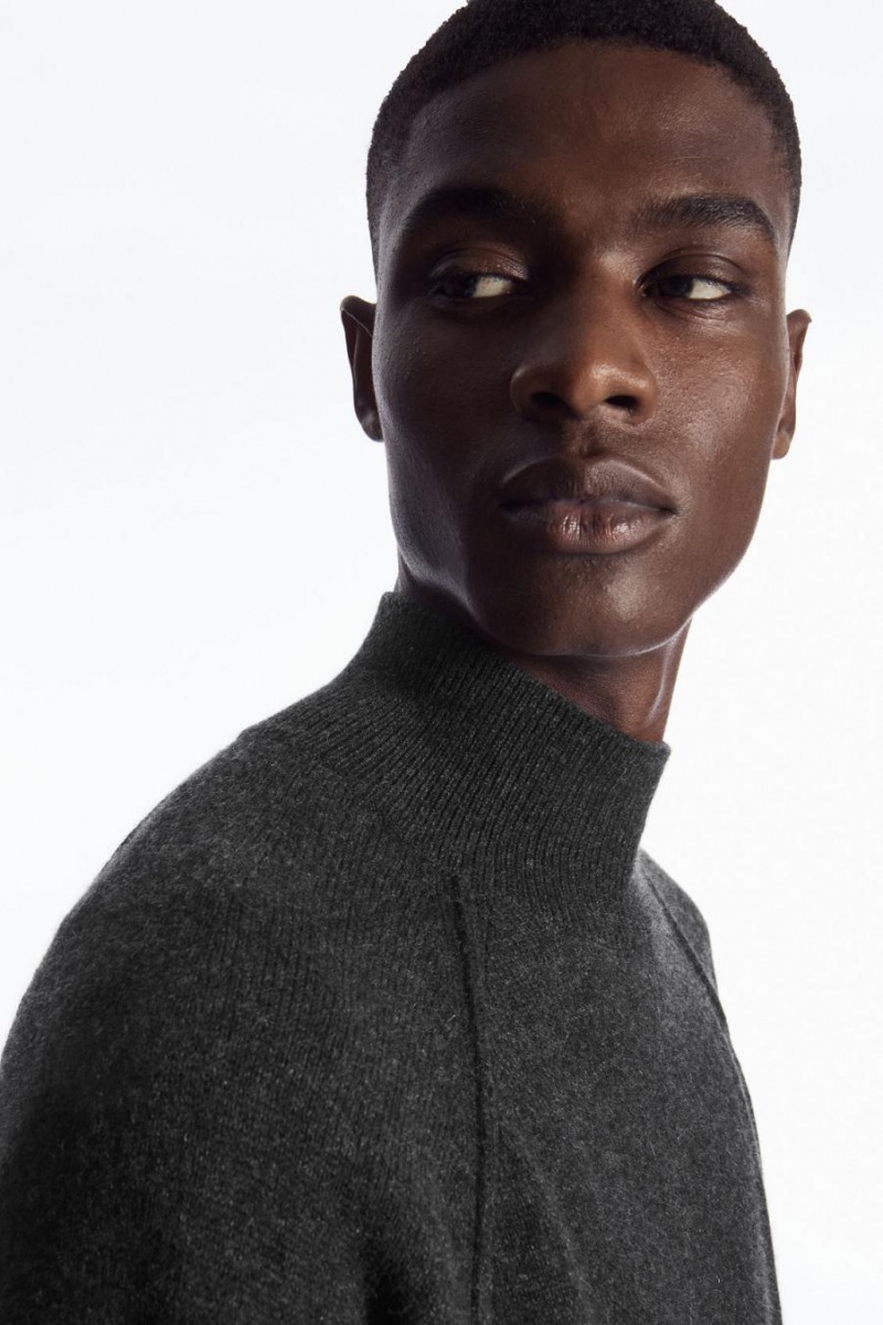 COS Pure Cashmere Funnel-neck Jumpers Férfi Sötétszürke | KVA-235871