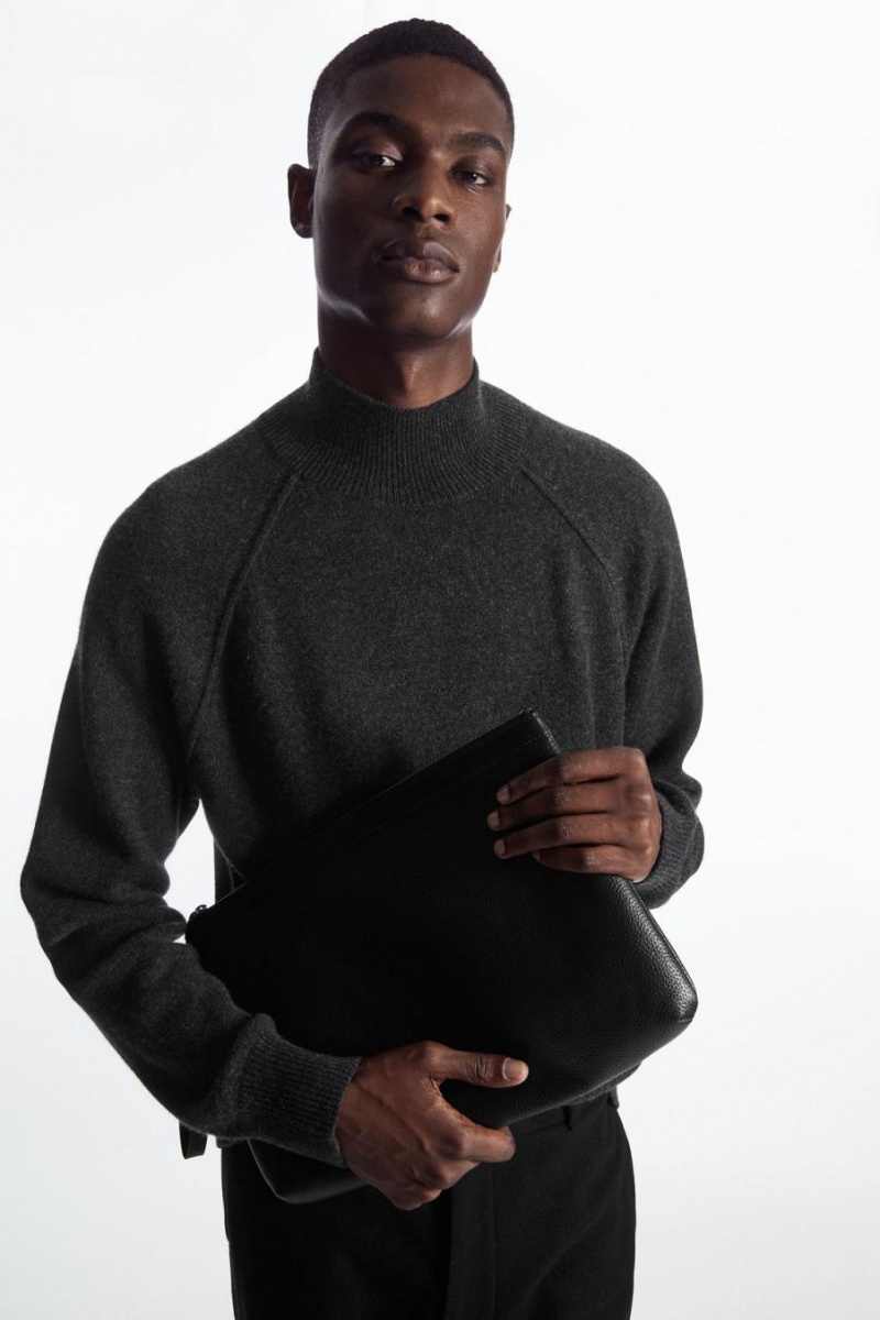 COS Pure Cashmere Funnel-neck Jumpers Férfi Sötétszürke | KVA-235871
