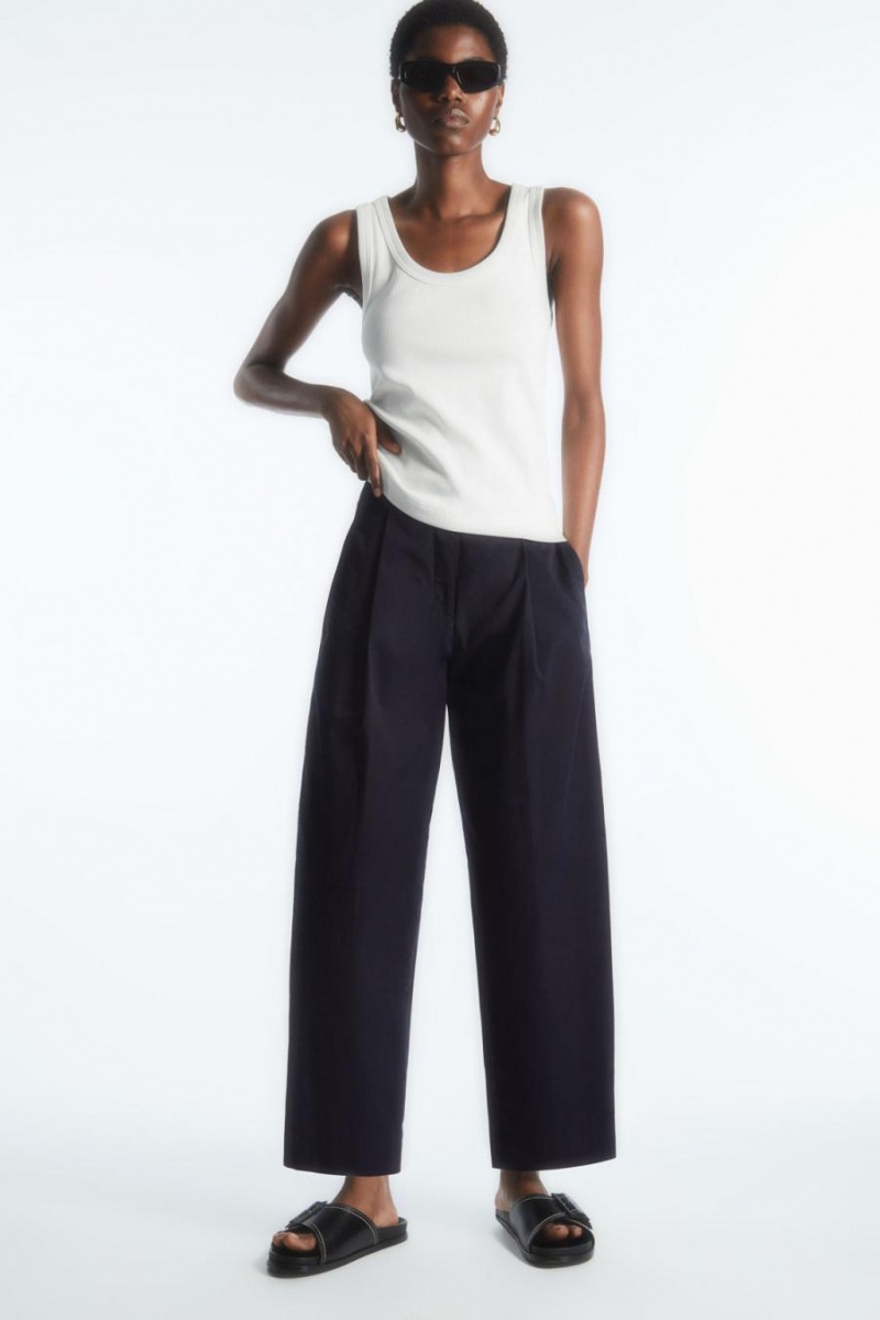 COS Redőzött Barrel-leg Twill Nadrág Női Sötétkék | MGB-284190