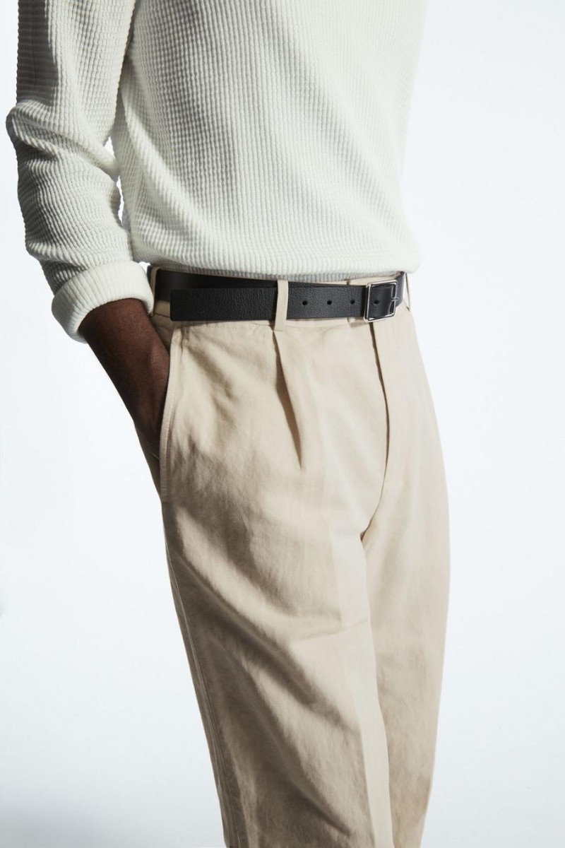 COS Redőzött Egyenes-leg Linen-blend Nadrág Férfi Világos Bézs | EQK-305169