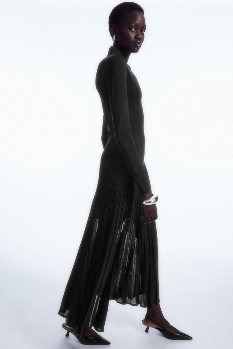 COS Redőzött Kötött Turtleneck Maxi Ruha Női Fekete | RNG-394706