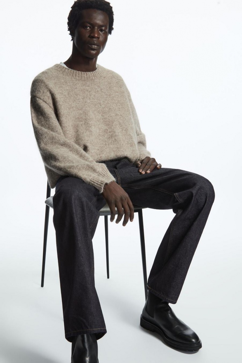 COS Regular-fit Egyenes-leg Selvedge Farmernadrág Férfi Sötétkék | DNI-205178