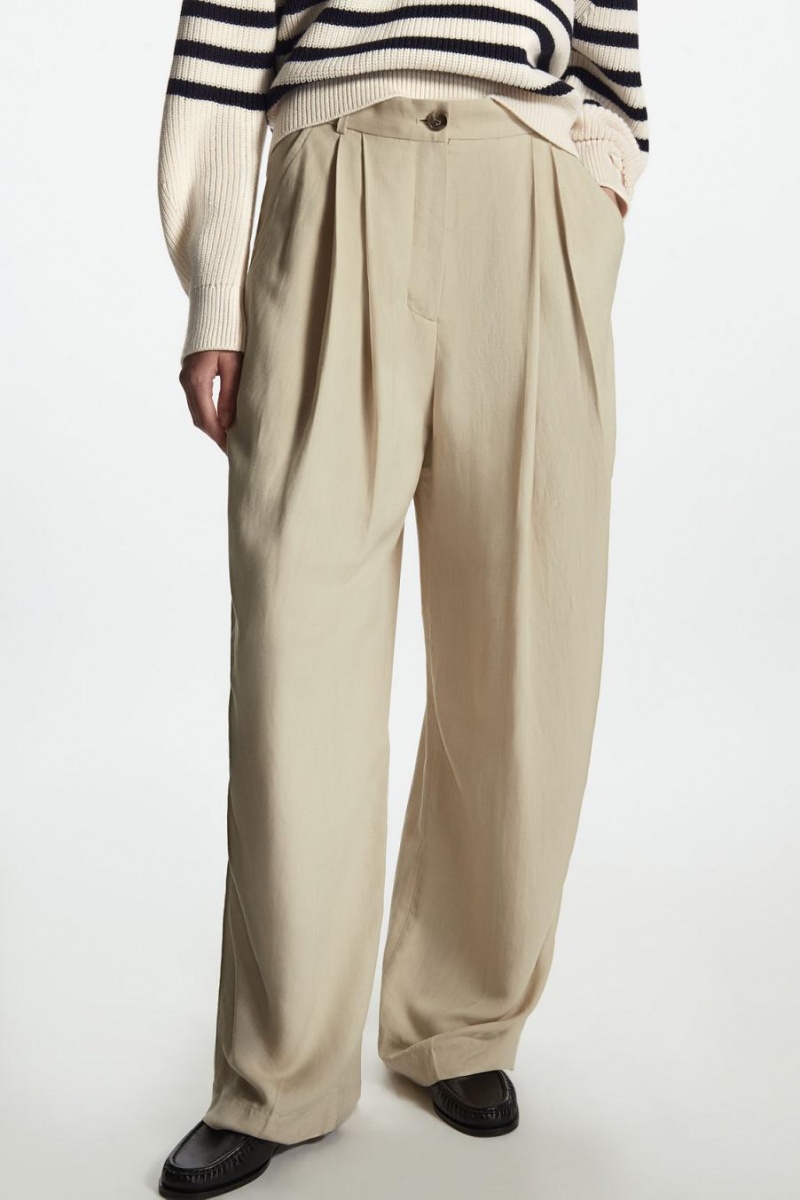 COS Relaxed-fit Tailored Nadrág Női Világos Bézs | LAW-539276