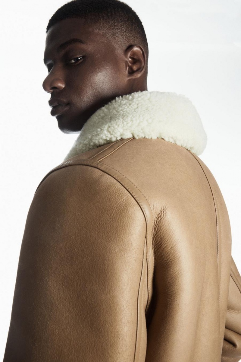 COS Reversible Shearling Kabát Férfi Barna | NKP-620345
