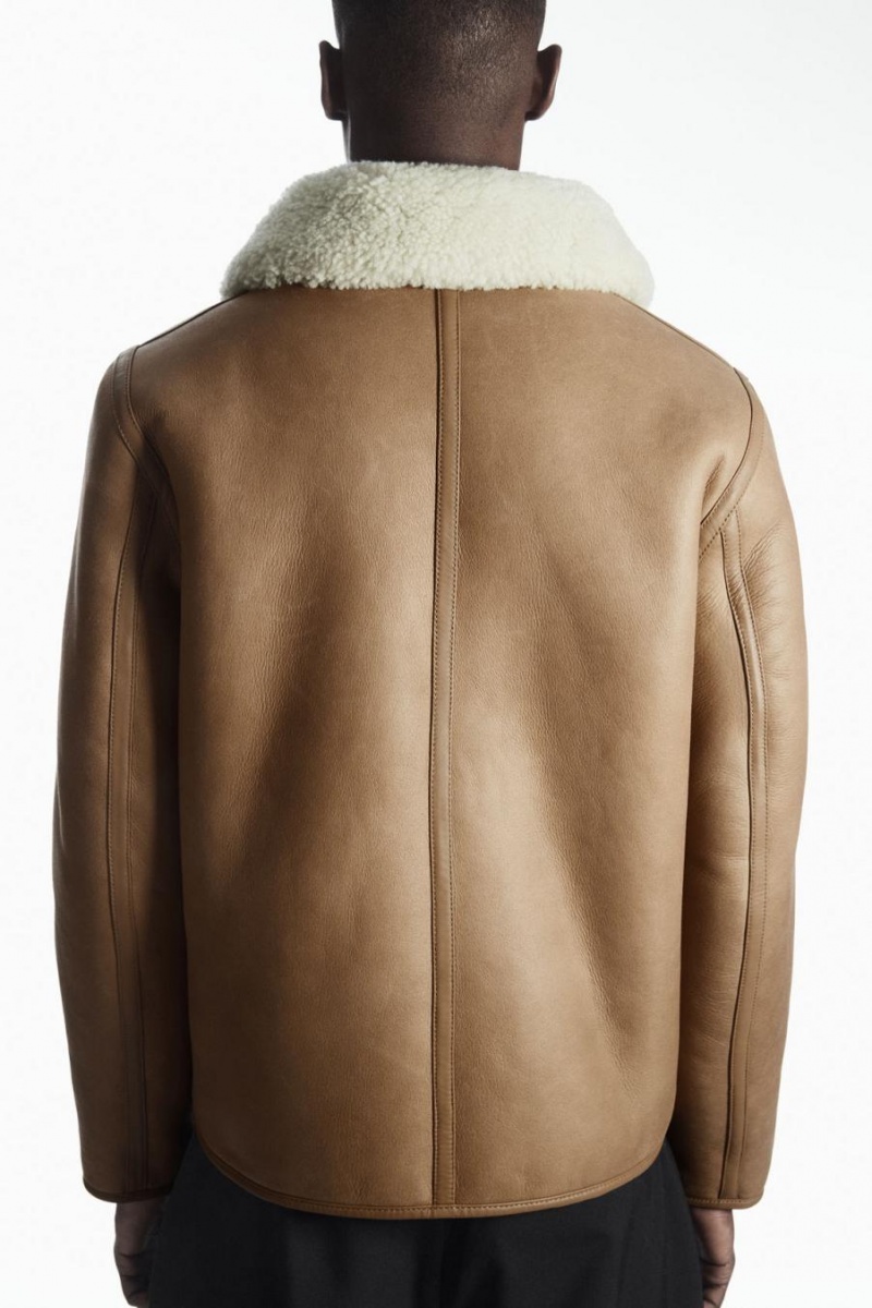 COS Reversible Shearling Kabát Férfi Barna | NKP-620345
