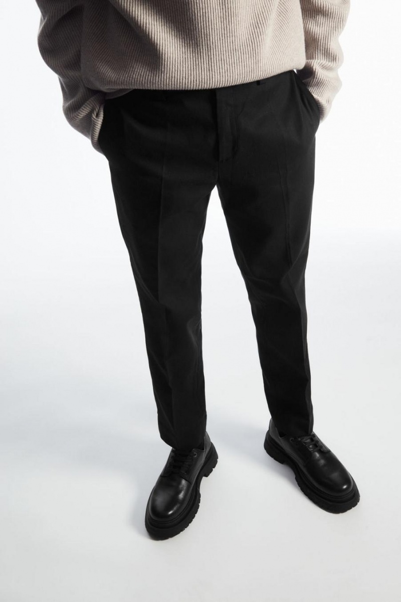 COS Slim-leg Tailored Pamut Nadrág Férfi Fekete | TVO-408751