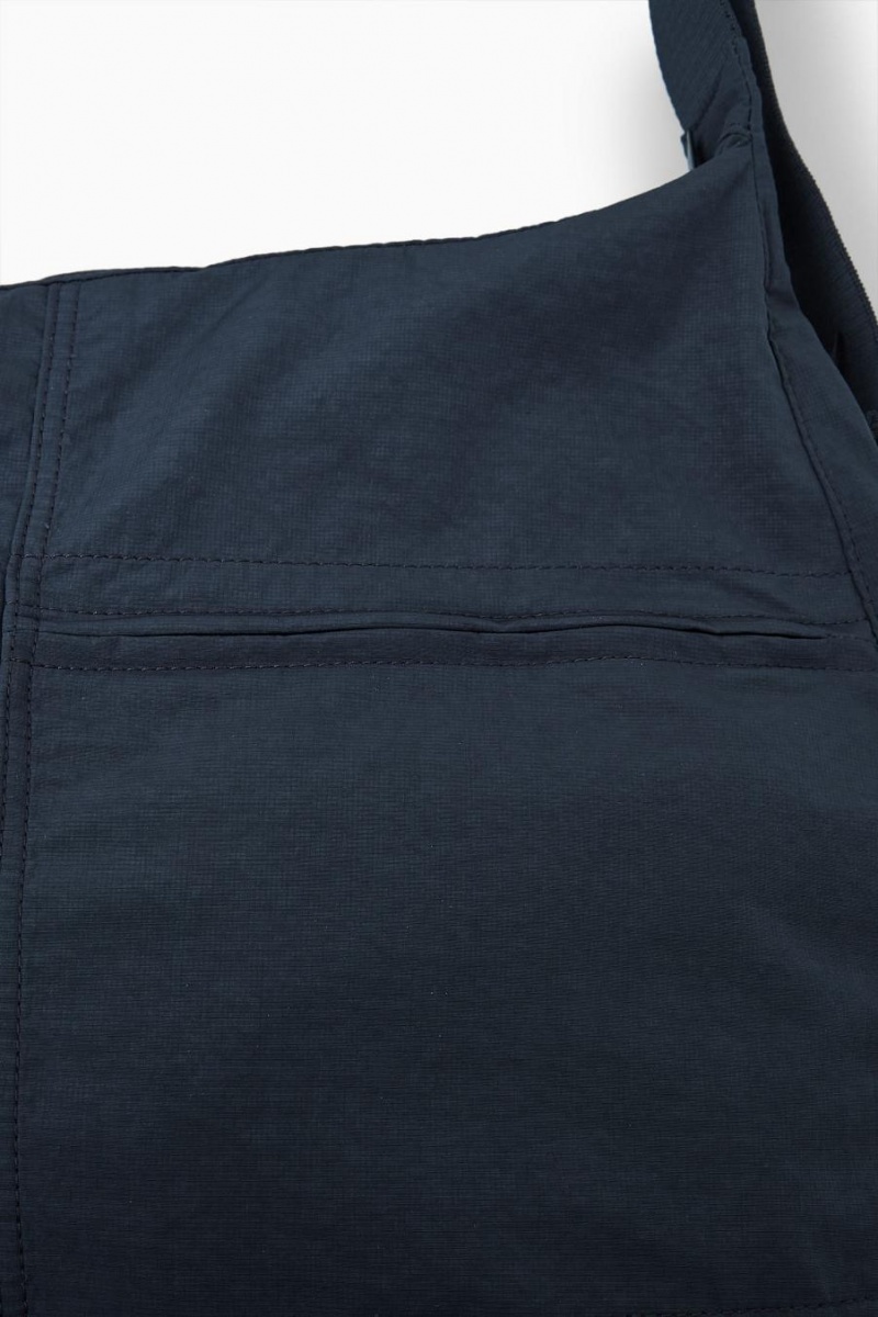 COS Slouchy Nejlon Messenger Táska Férfi Sötétkék | TYX-294136