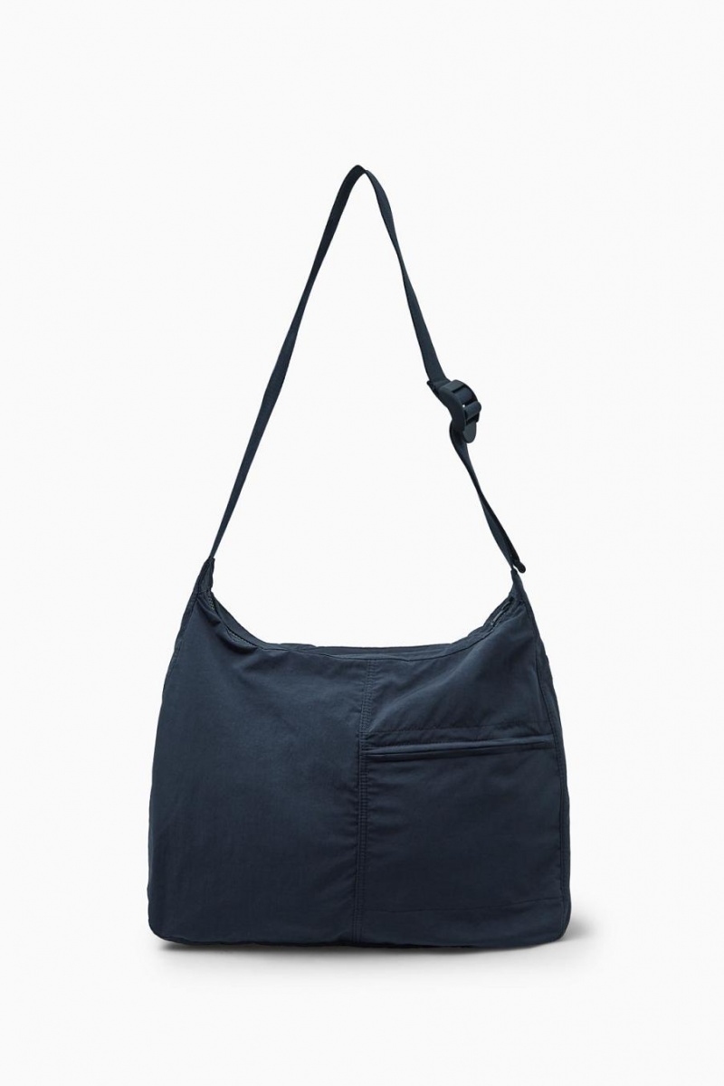COS Slouchy Nejlon Messenger Táska Férfi Sötétkék | TYX-294136