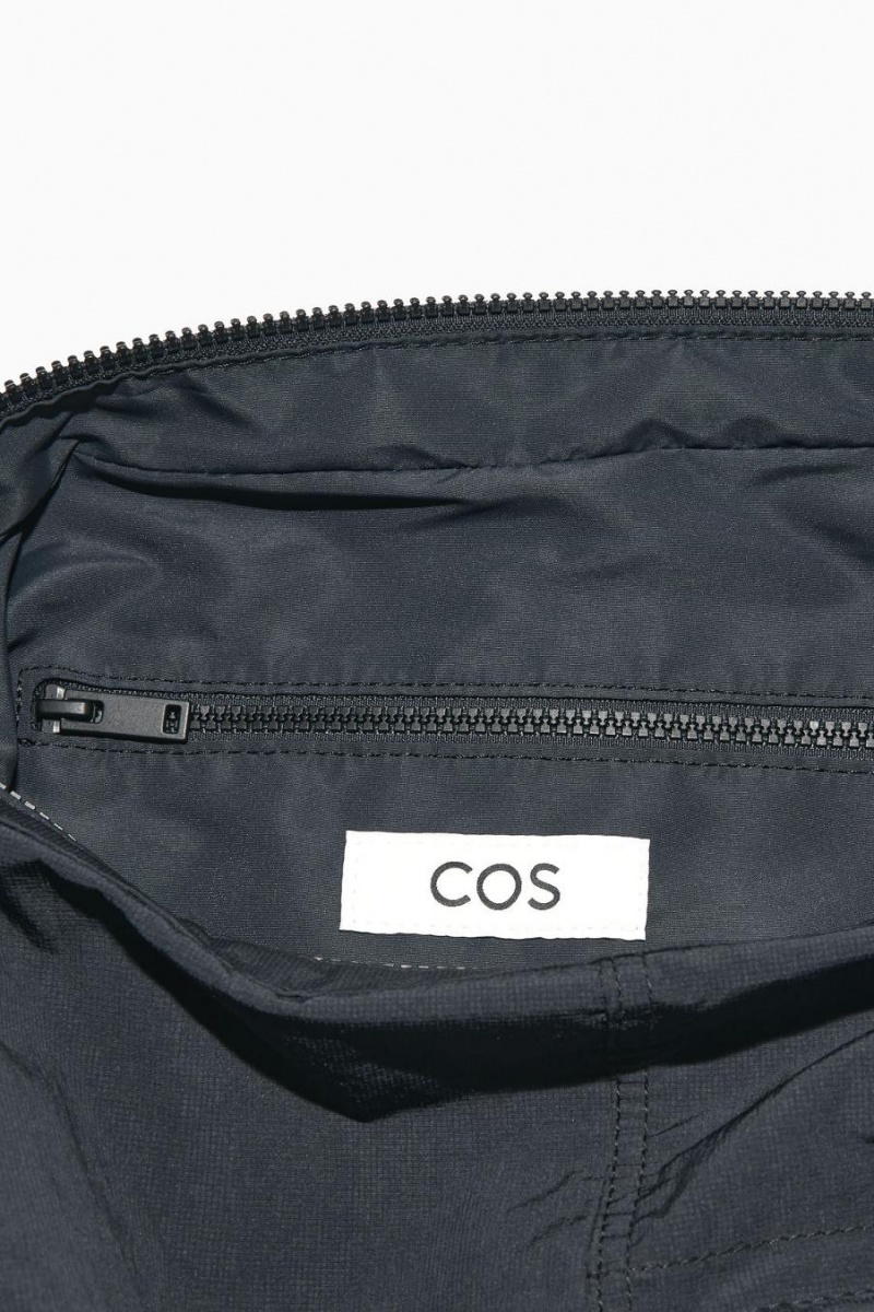 COS Slouchy Nejlon Messenger Táska Férfi Sötétkék | TYX-294136