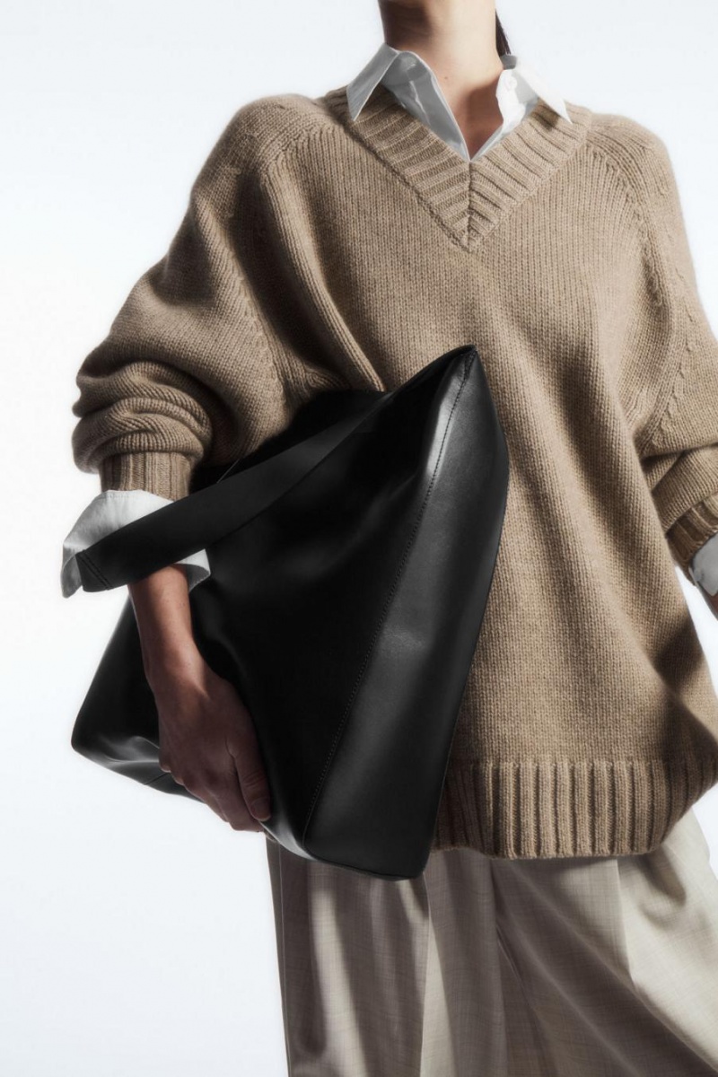 COS Slouchy Shoulder - Bőr Táska Női Fekete | YKC-042971