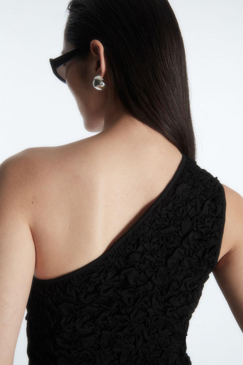 COS Smocked One-shoulder Trikó Női Fekete | ROK-859647