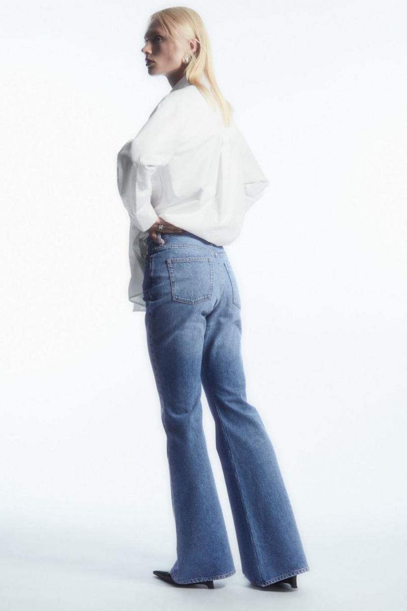 COS Spire - Bootcut Farmernadrág Női Világos Kék | GYB-267019