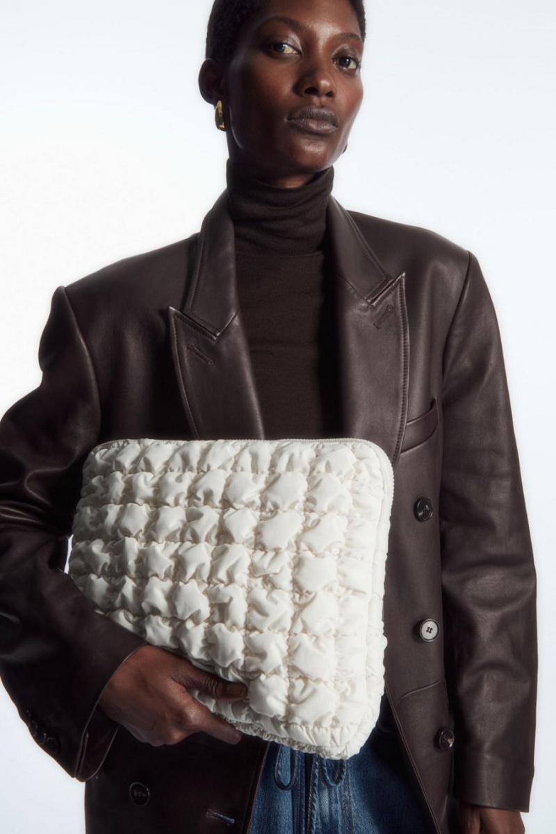 COS Steppelt Laptop Case Táska Női Fehér | BAV-751034