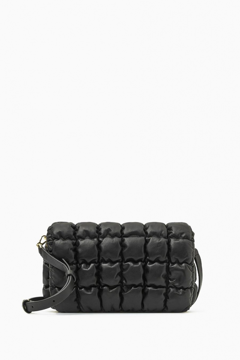 COS Steppelt - Bőr Crossbody Táska Női Fekete | PHD-280149