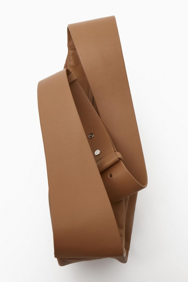 COS Swing - Bőr Crossbody Táska Női Bézs | DPO-890175