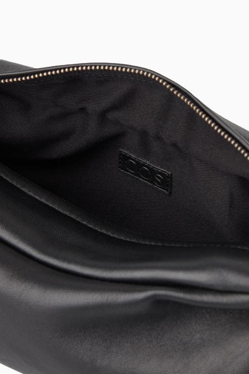 COS Swing - Bőr Crossbody Táska Női Fekete | DUN-173924