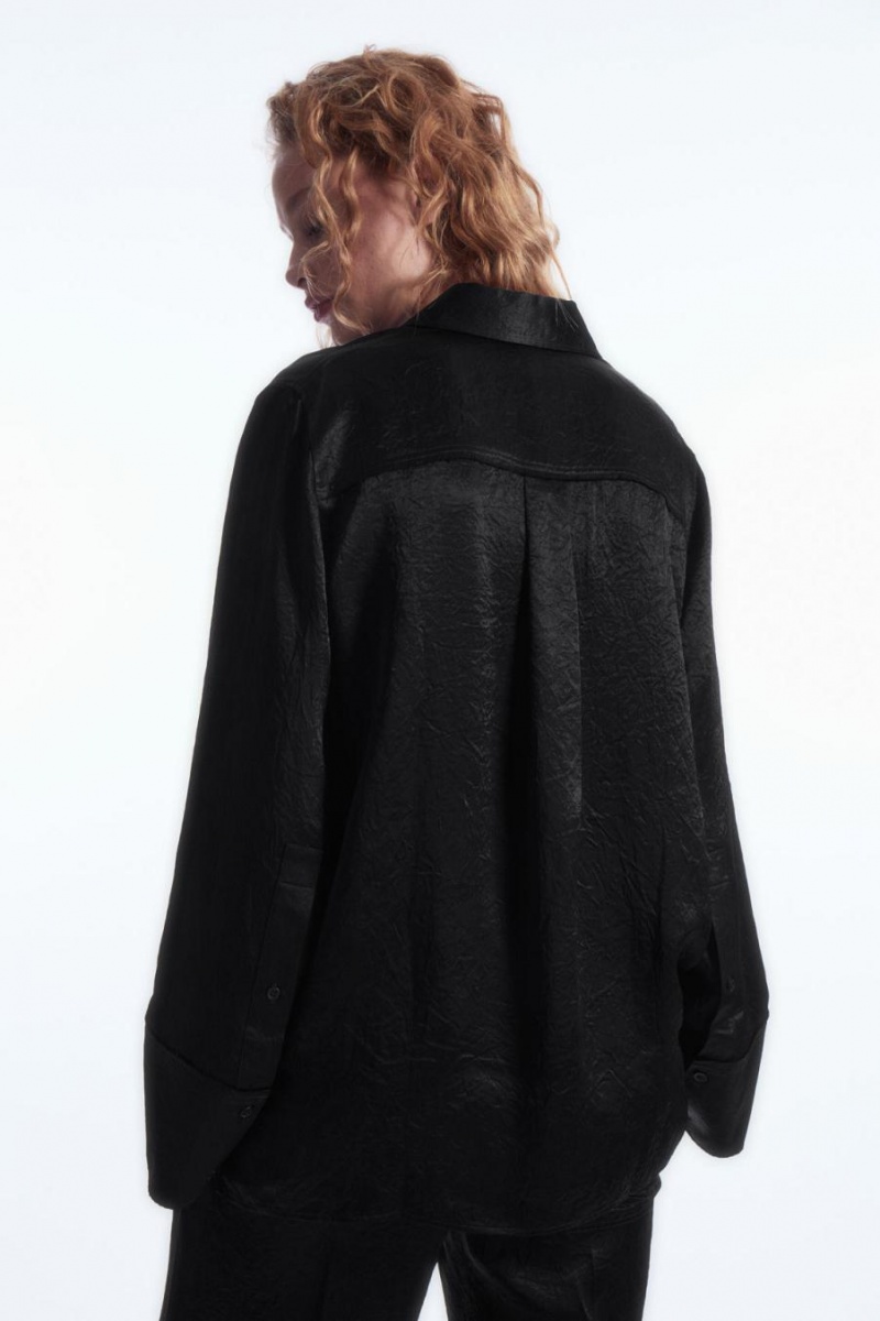 COS Széles Cipő-sleeve Crinkled-satin Ing Női Fekete | XWC-713486