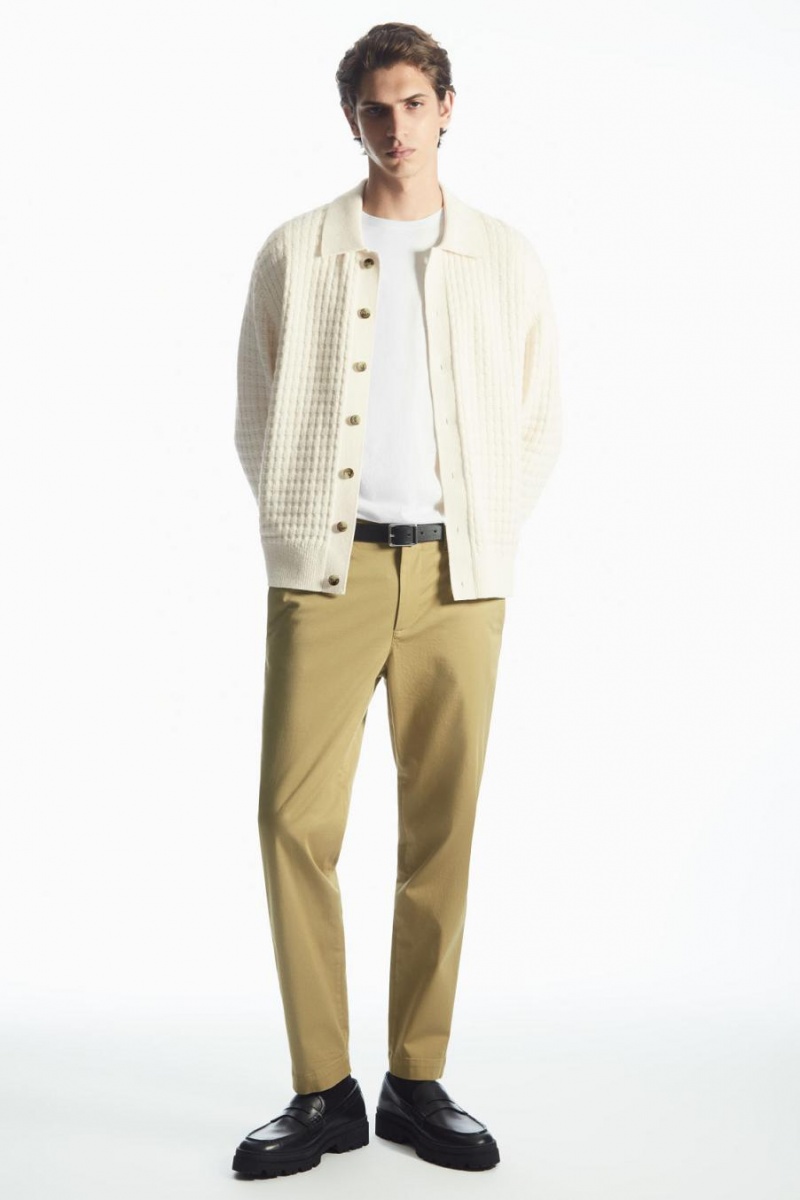 COS Tapered Twill Chinos Nadrág Férfi Sötétbézs | TPS-720951