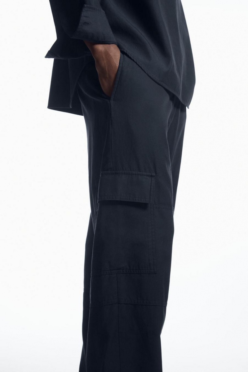 COS Tapered Utility Nadrág Férfi Sötétkék | OFV-421507