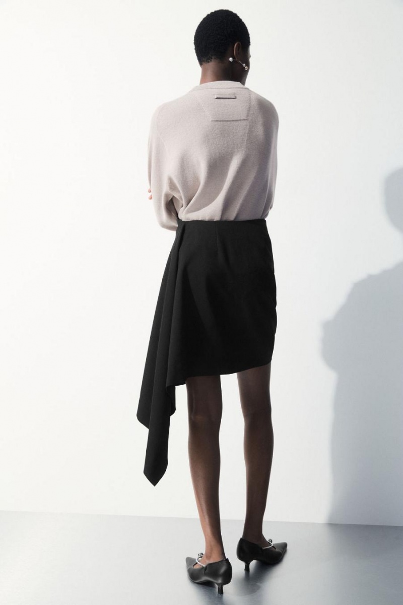 COS The Asymmetric Draped Mini Szoknya Női Fekete | FKR-564203