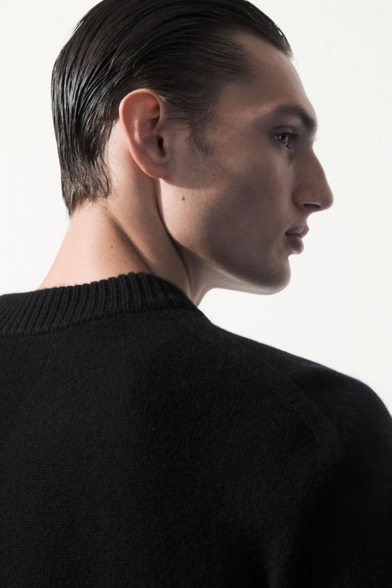 COS The Cashmere Crew-neck Jumpers Férfi Fekete | MVN-365047