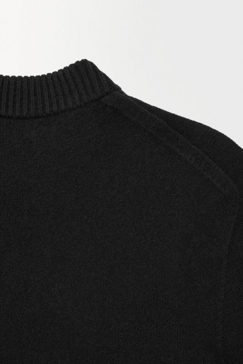 COS The Cashmere Crew-neck Jumpers Férfi Fekete | MVN-365047