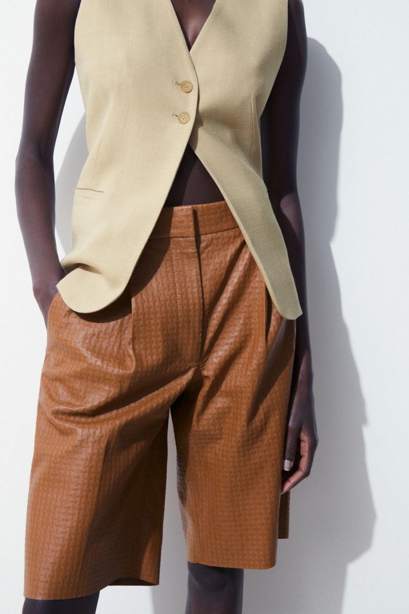 COS The Embossed-leather Bermuda Rövidnadrág Női Barna | FWA-680579