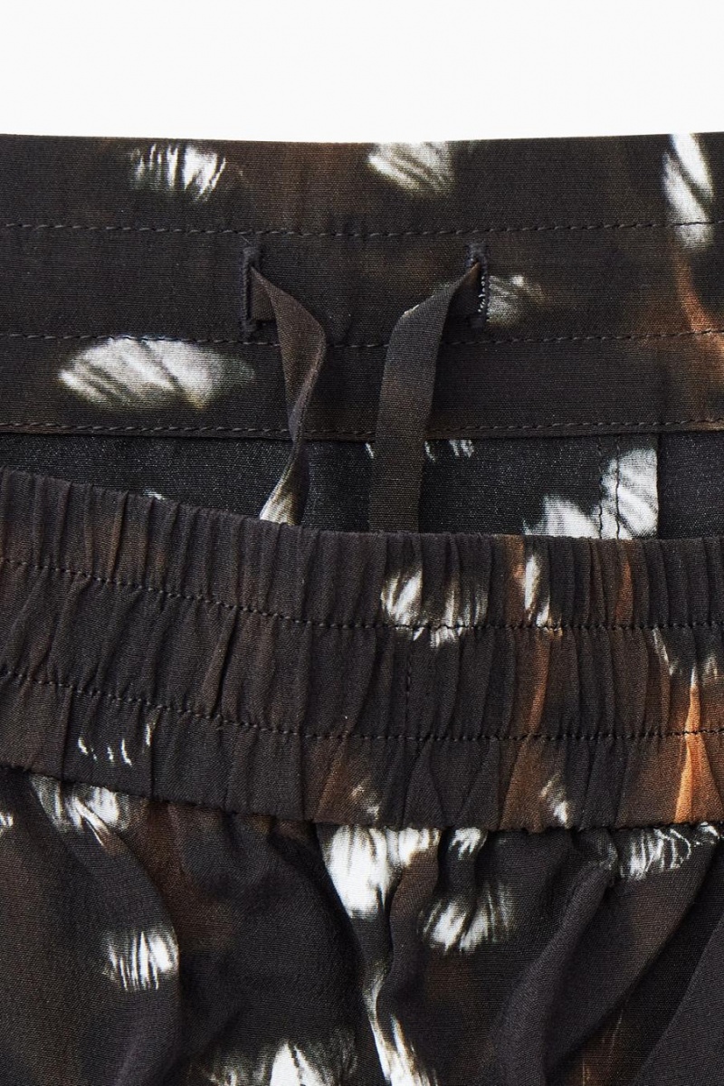 COS The Feather-print Silk Nadrág Női Fekete | UOD-248765