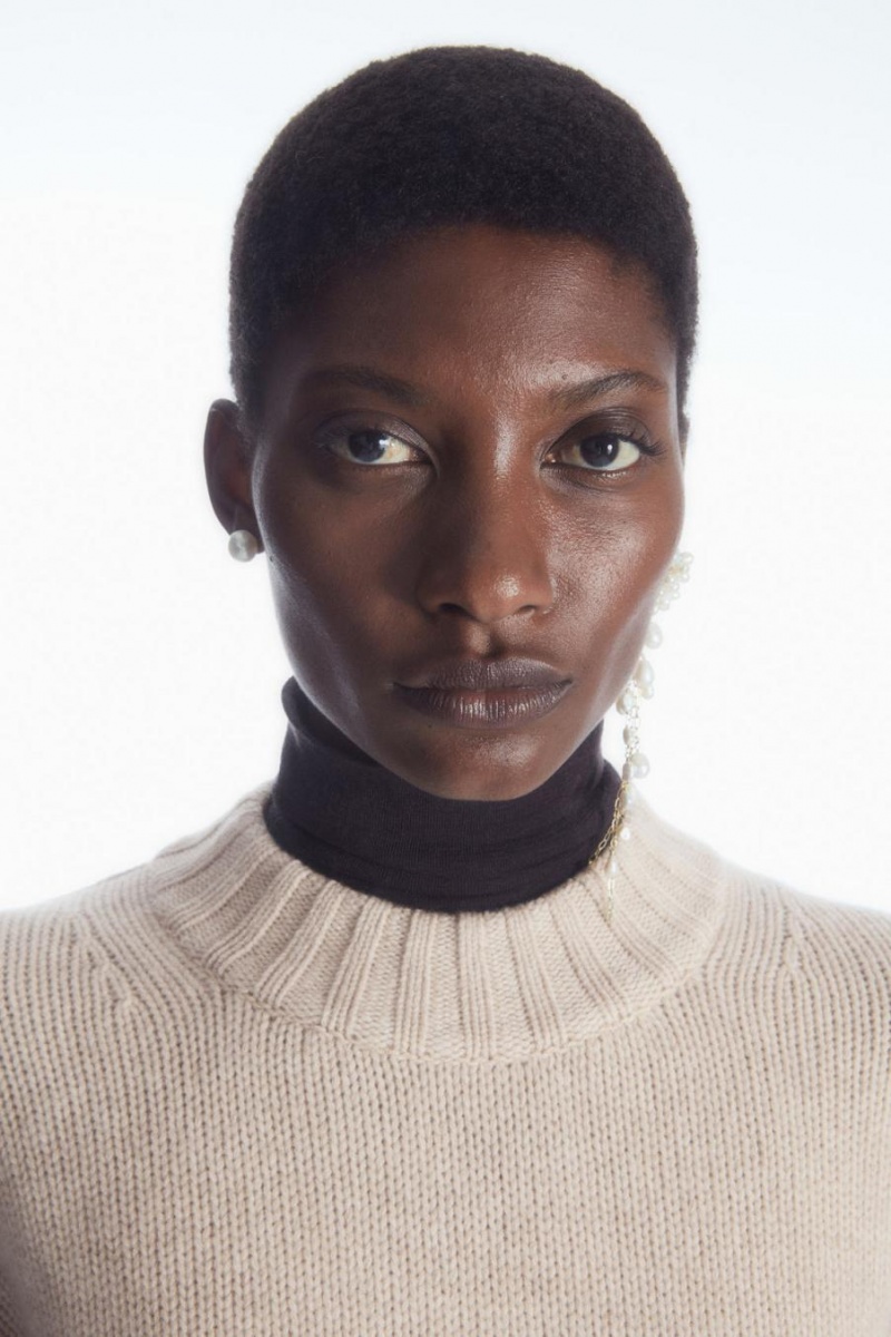COS Vaskos Pure Cashmere Crew-neck Jumpers Női Krém | BYM-382964