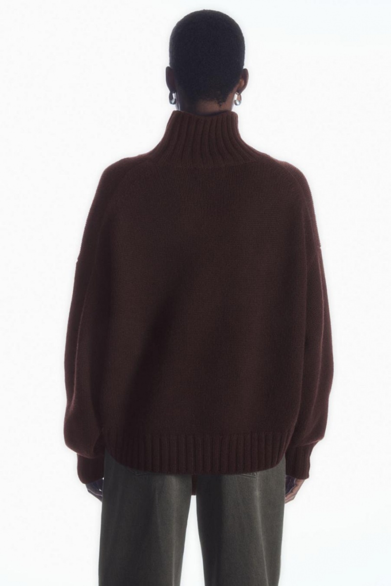 COS Vaskos Pure Cashmere Turtleneck Jumpers Női Sötétbarna | TSF-901376