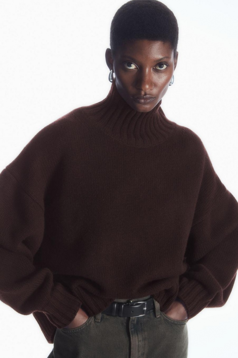 COS Vaskos Pure Cashmere Turtleneck Jumpers Női Sötétbarna | TSF-901376