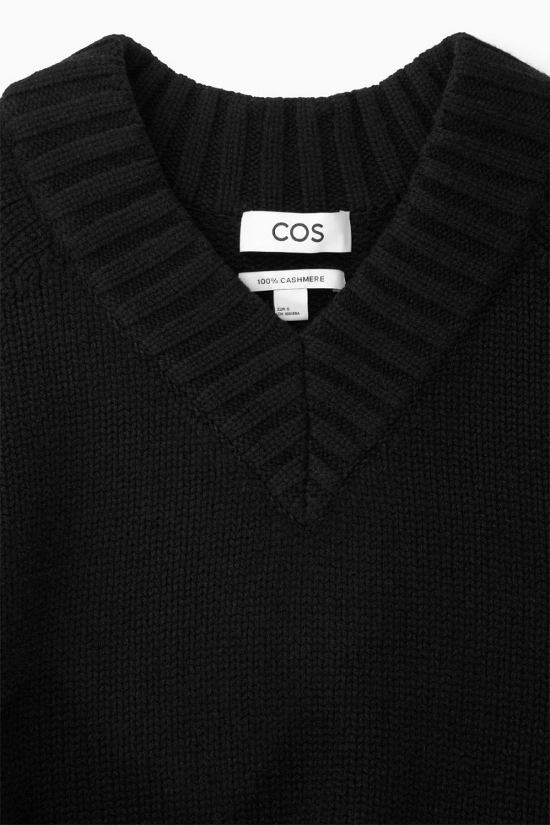 COS Vaskos Pure Cashmere V-neck Jumpers Női Fekete | OIK-540912