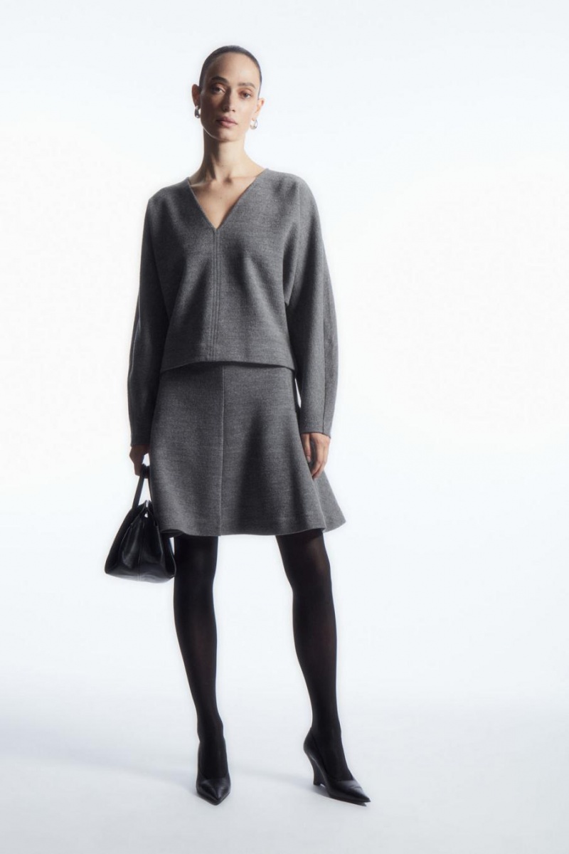COS V-neck Boiled-wool Jumpers Női Szürke | PSJ-261748