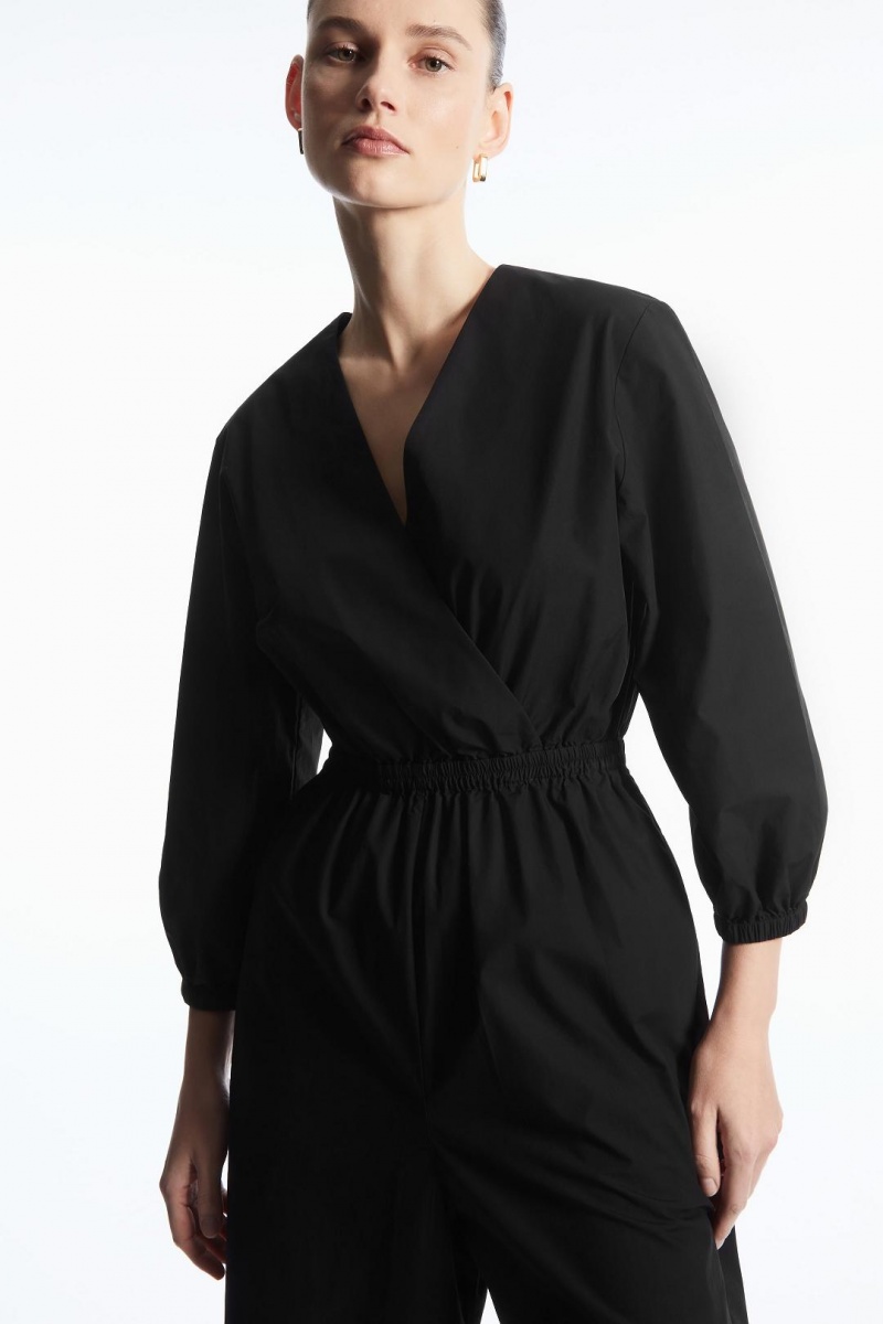 COS V-neck Culotte Jumpsuit Női Fekete | CME-713248