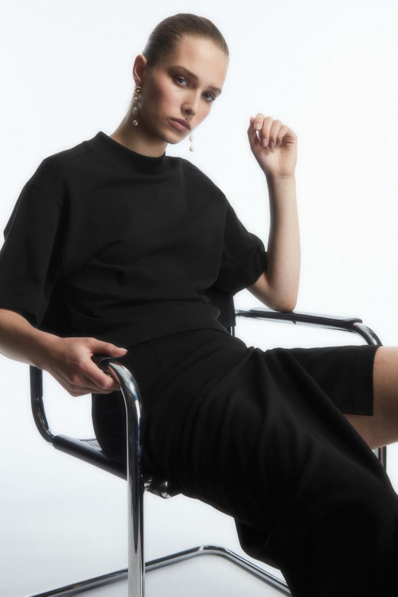 COS Waisted Mock-neck Póló Női Fekete | RMG-405832